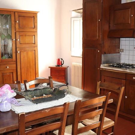 Badia Il Vingone Pensionat Città di Castello Exteriör bild
