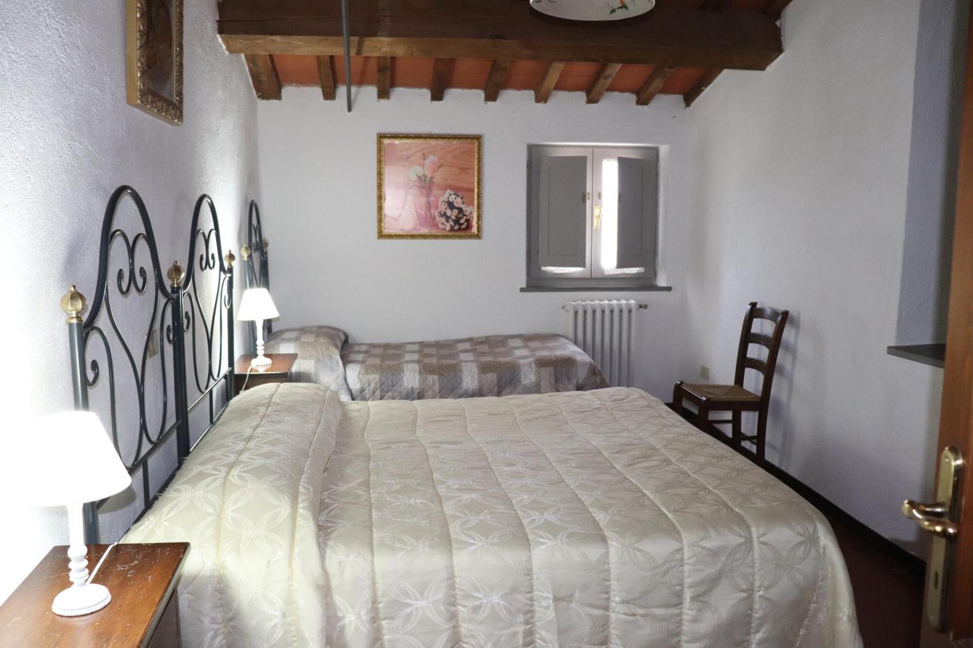 Badia Il Vingone Pensionat Città di Castello Exteriör bild