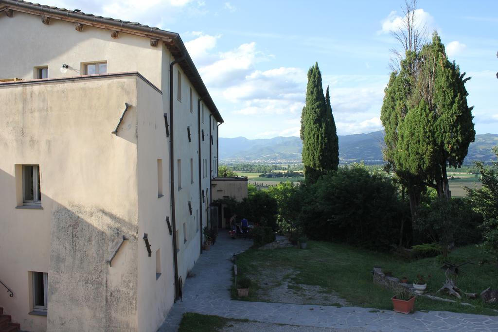 Badia Il Vingone Pensionat Città di Castello Exteriör bild