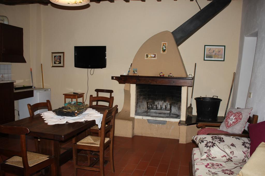 Badia Il Vingone Pensionat Città di Castello Exteriör bild