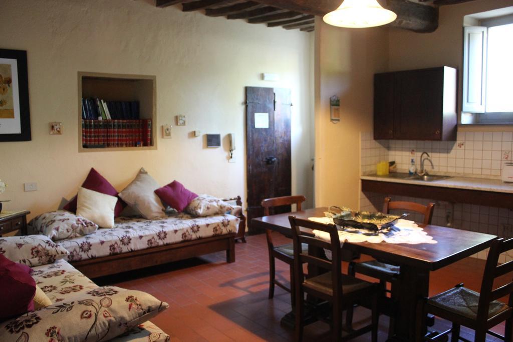 Badia Il Vingone Pensionat Città di Castello Exteriör bild